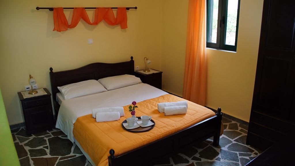 Ktima Nikola Apartment Marmari  Bagian luar foto